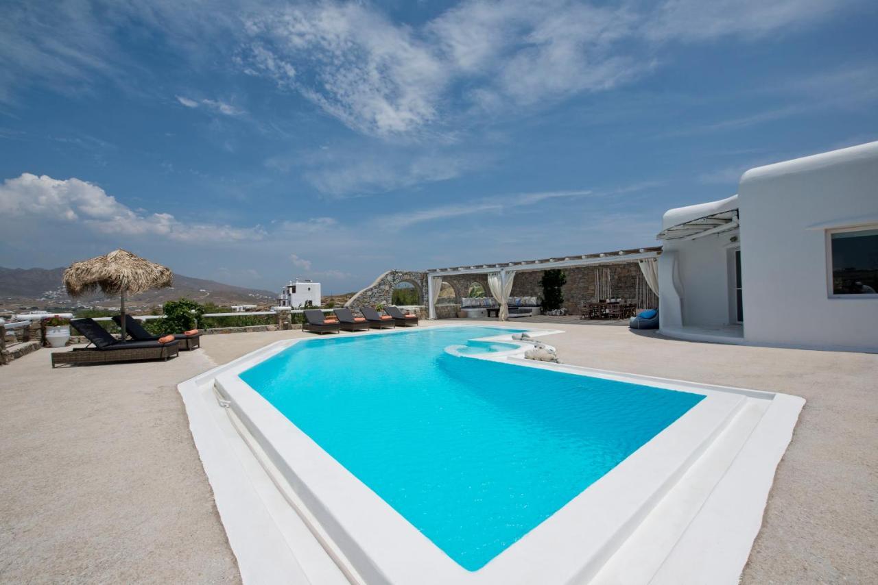 Tatiana Villa & Apartments Klouvas Екстериор снимка