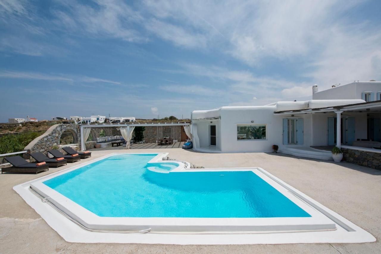 Tatiana Villa & Apartments Klouvas Екстериор снимка