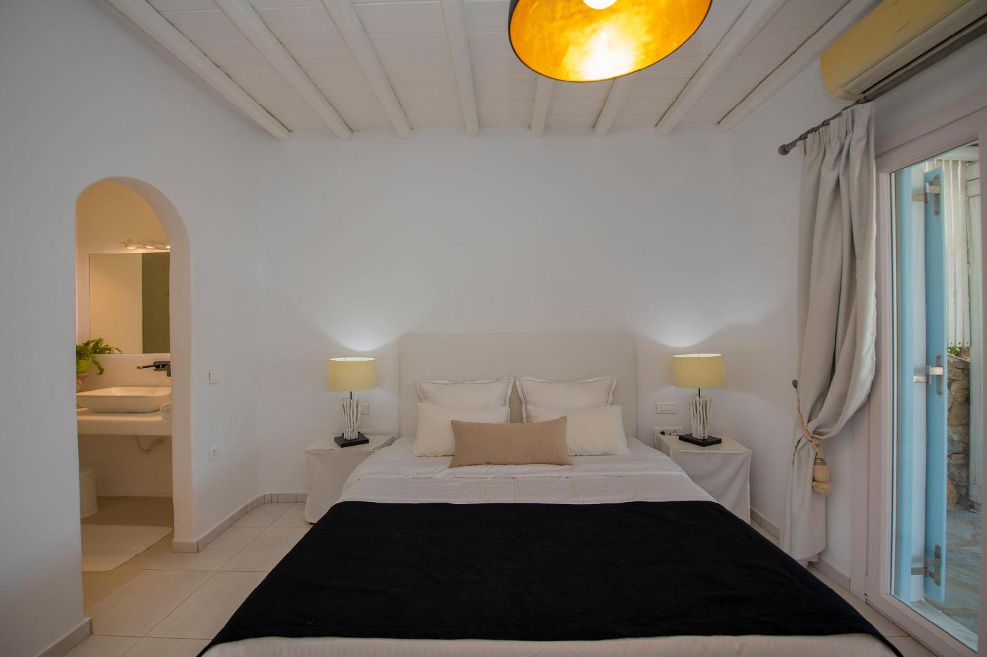 Tatiana Villa & Apartments Klouvas Екстериор снимка
